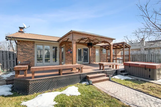 $315,000 | 13748 Le Claire Avenue, Crestwood, IL 60418