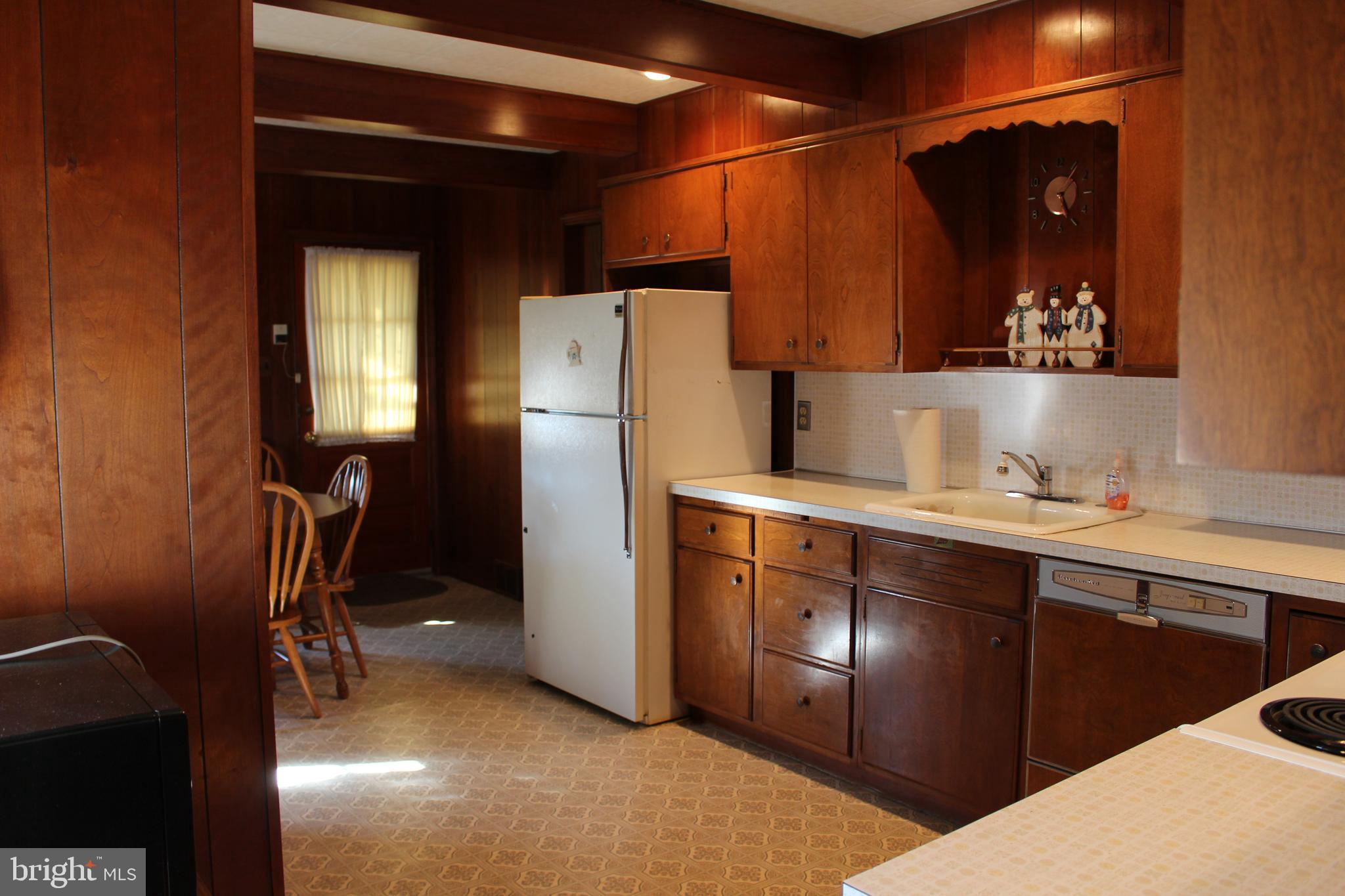42 Ridge Avenue Bridgeton, NJ 08302 - Photo 6 of 12 Gallery Image 6