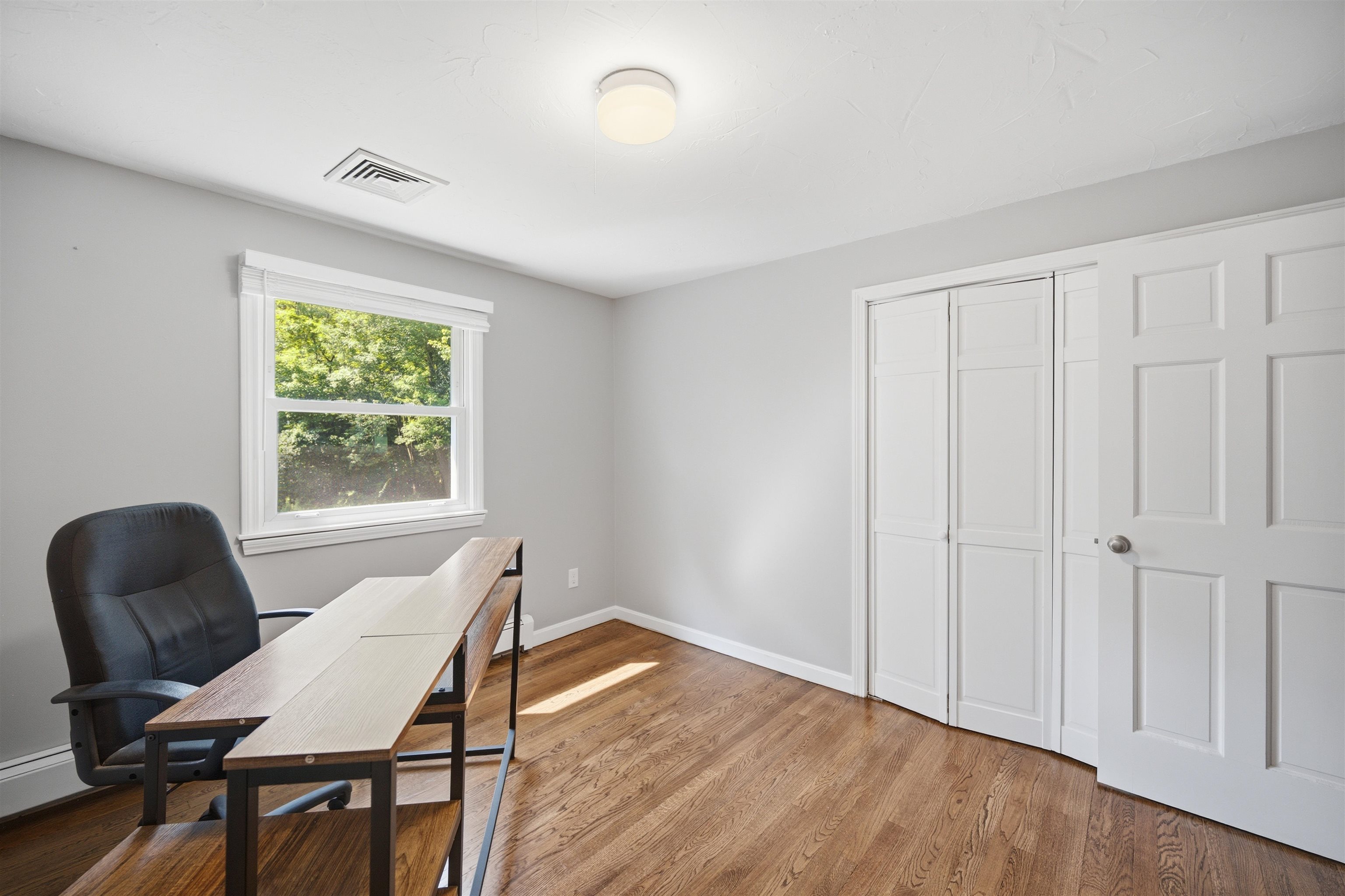 68 Jericho Road Pelham, NH 03076 - Photo 17 of 40