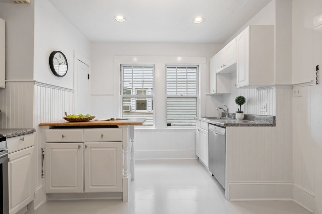 95-97 Rossmore Road, Unit 1 Boston, MA 02130 - Photo 3 of 41