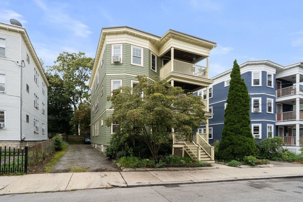 95-97 Rossmore Road, Unit 1 Boston, MA 02130 - Photo 33 of 41