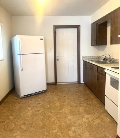 $1,500 | 1438 East 1st Avenue, Mount Dora, FL 32757