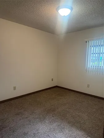 $1,500 | 1438 East 1st Avenue, Mount Dora, FL 32757