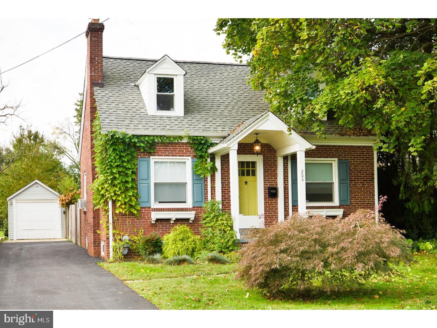204 Rodman Road Wilmington, DE 19809 - Photo 1 of 23 Gallery Image 1