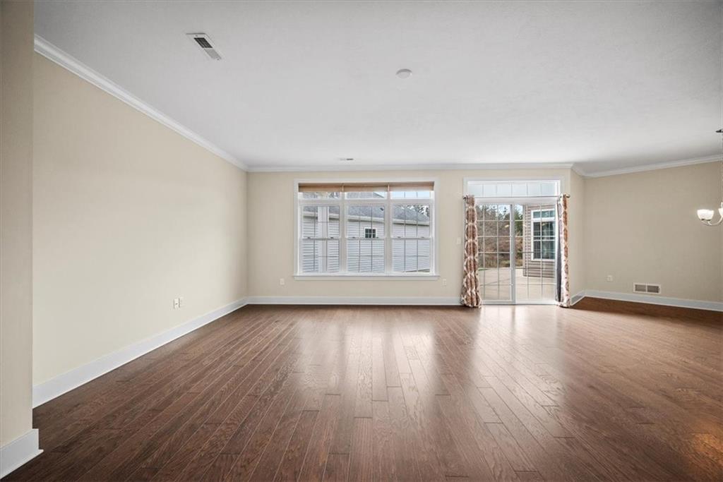 131 Raupp Lane Mars, PA 16046 - Photo 8 of 38 Gallery Image 8