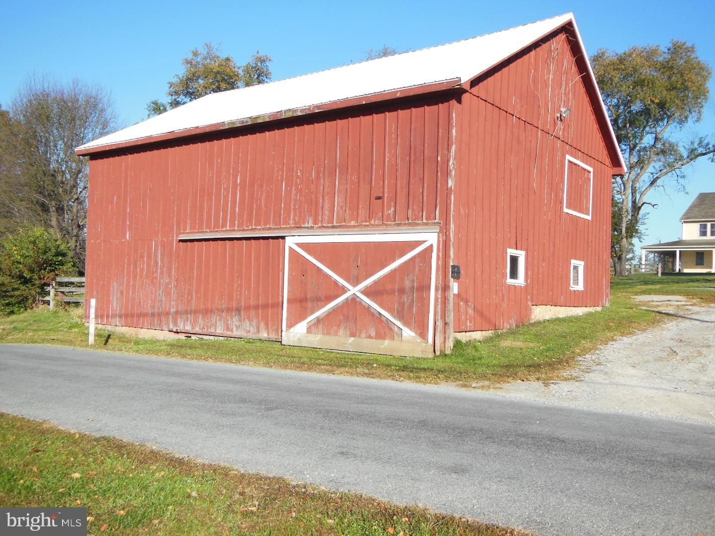 107 Poplar Tree Road Kennett Square, PA 19348 - Photo 2 of 24 Gallery Image 2