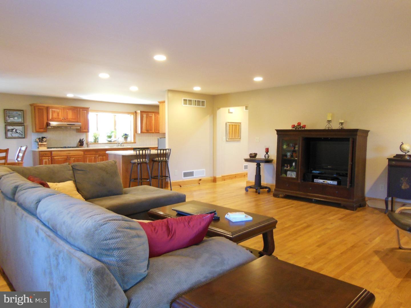 107 Poplar Tree Road Kennett Square, PA 19348 - Photo 15 of 24 Gallery Image 15