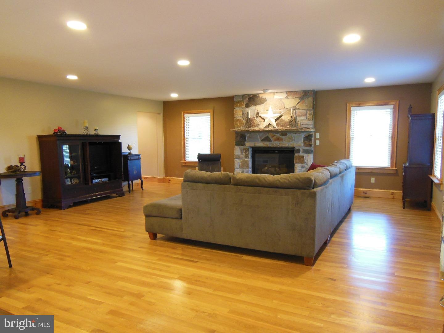 107 Poplar Tree Road Kennett Square, PA 19348 - Photo 17 of 24 Gallery Image 17