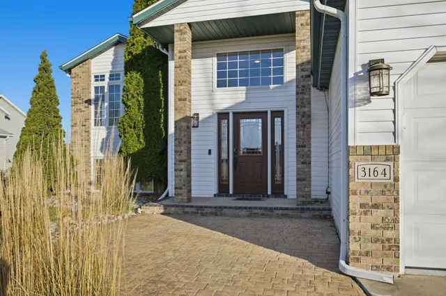 $389,900 | 3164 11th Avenue South, Moorhead, MN 56560