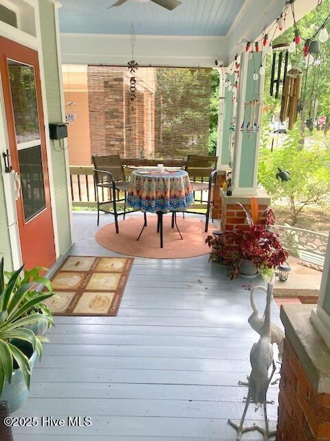 428 East 2nd Street Washington, NC 27889 - Photo 5 of 27 front porch 3