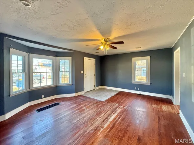 $209,900 | 916 South 2nd Street, Festus, MO 63028