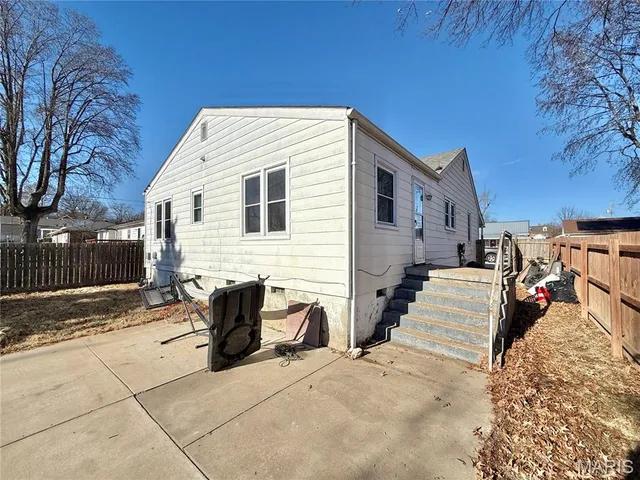 $209,900 | 916 South 2nd Street, Festus, MO 63028