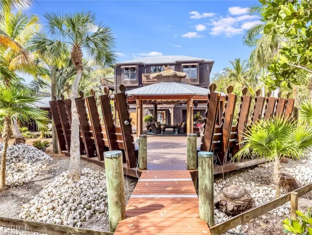$3,250,000 | 1000 Cayo Costa, Boca Grande, FL 33921