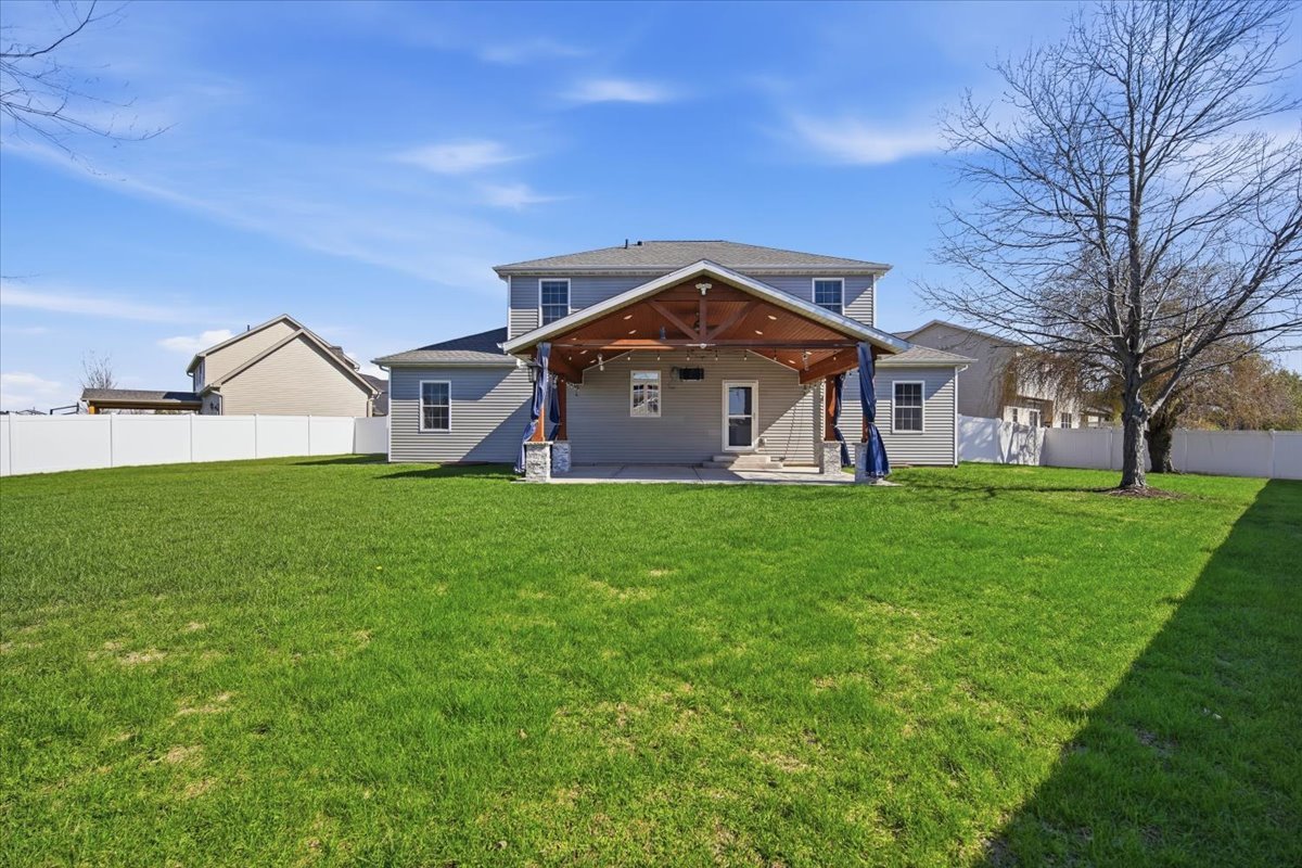 1813 Partridge Point Normal, IL 61761 - Photo 34 of 37