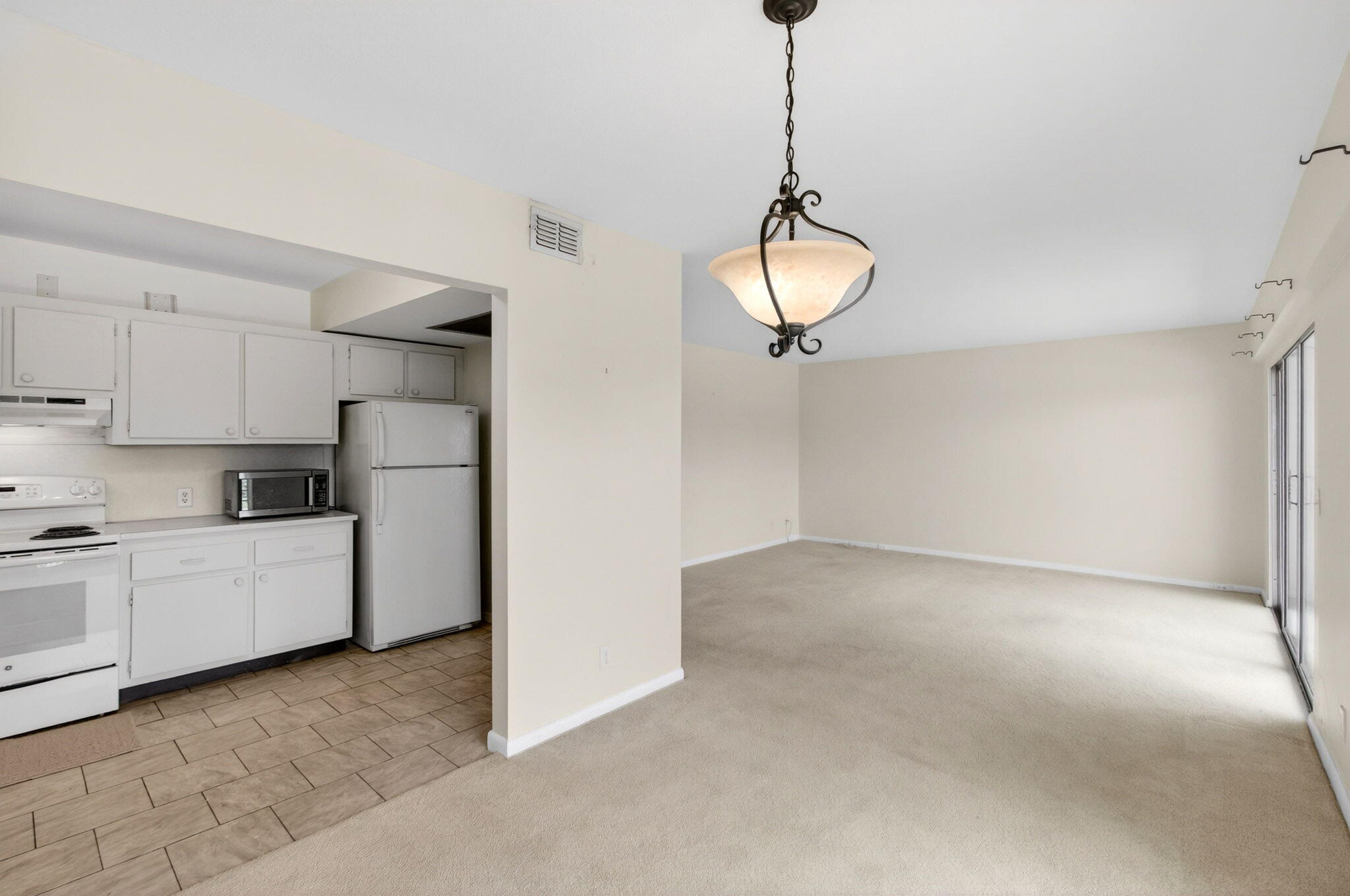 35 Mansfield A Boca Raton, FL 33434 - Photo 27 of 98 27-web-or-mls-DSC_8819