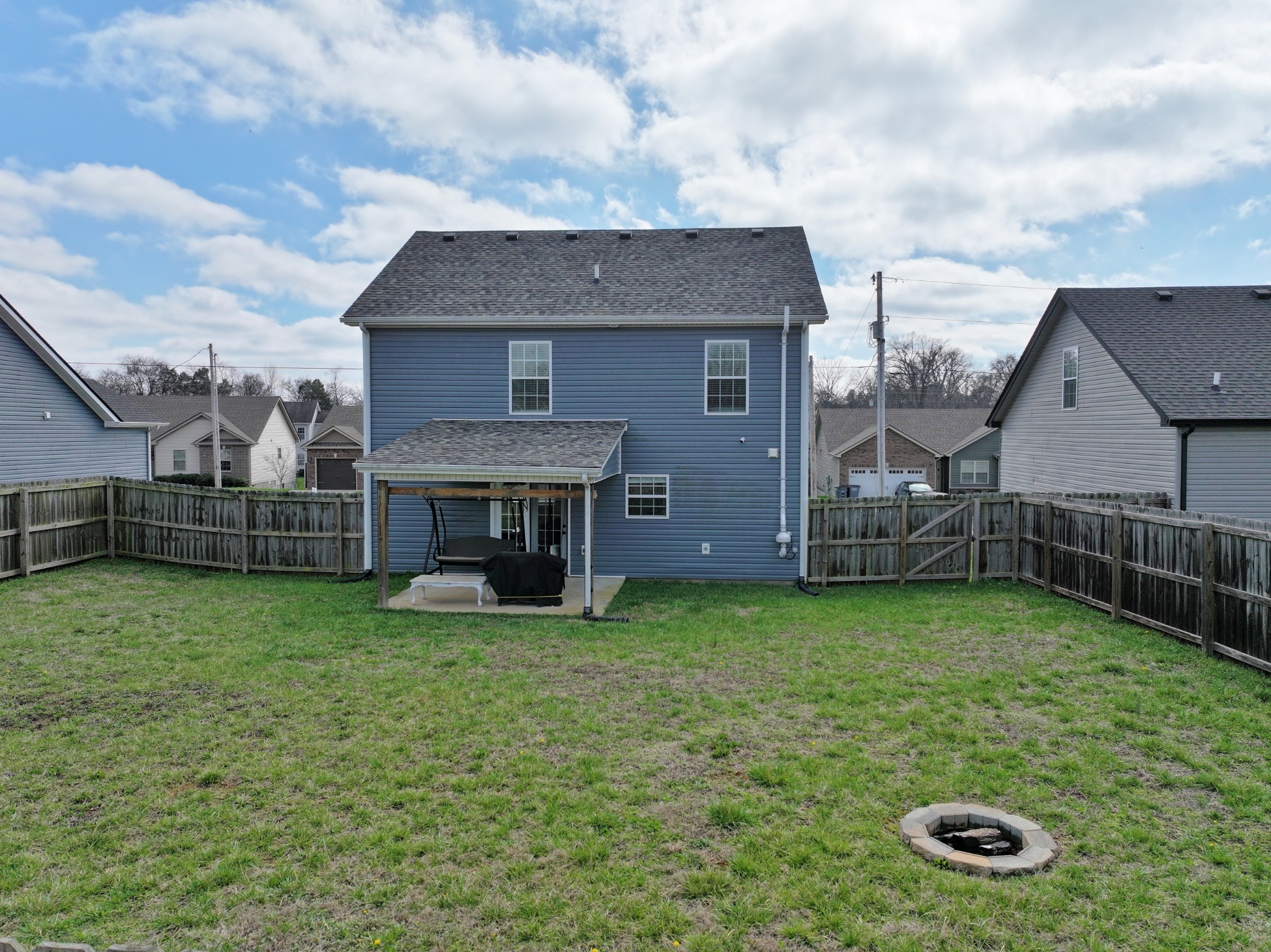 118 Ambridge Street Oak Grove, KY 42262 - Photo 2 of 14 a view of a house with backyard and garden