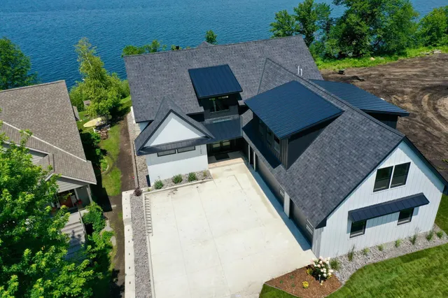 $2,188,000 | 11694 Indian Beach Road, Spicer, MN 56288