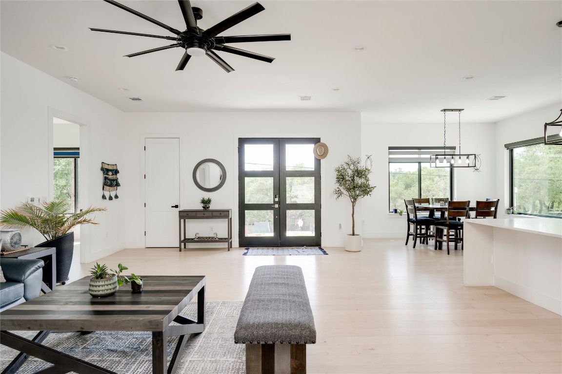 13209 Mansfield Drive Austin, TX 78732 - Photo 8 of 27 a living room with furniture and a table