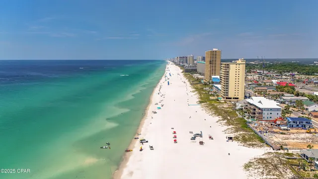 $595,000 | 8410 Thomas Drive, Unit 4, Panama City Beach, FL 32408