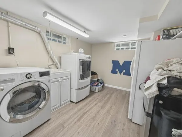 $299,900 | 1211 Evelyn Avenue, Ypsilanti, MI 48198