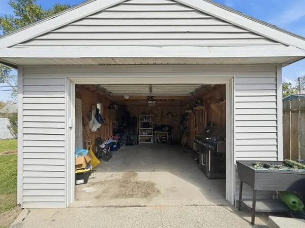 $299,900 | 1211 Evelyn Avenue, Ypsilanti, MI 48198