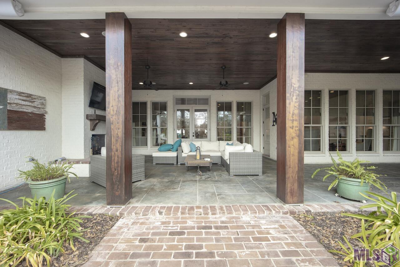 618 North River Road Denham Springs, LA 70726 - Photo 33 of 47 Gallery Image 33