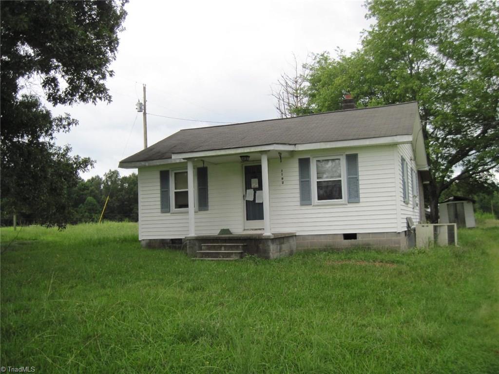 1192 Sam Young Road Pine Hall, NC 27042 - Photo 5 of 10 Gallery Image 5