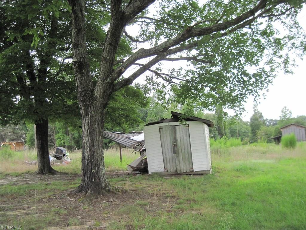 1192 Sam Young Road Pine Hall, NC 27042 - Photo 8 of 10 Gallery Image 8