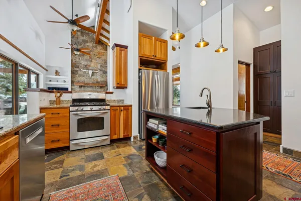 $1,375,000 | 710 Stagecoach Trail, Durango, CO 81301