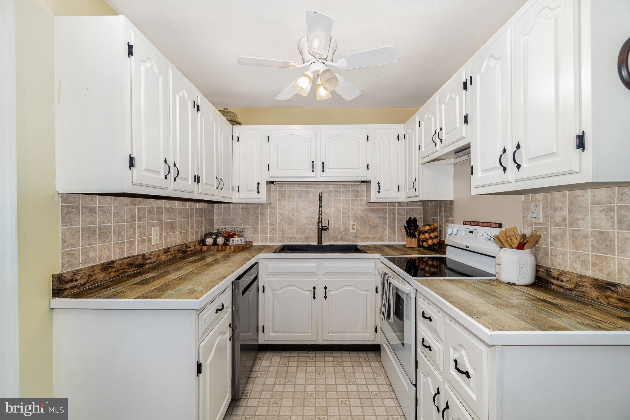 8639 Chestnut Grove Road Frederick, MD 21701 - Photo 9 of 29 Gallery Image 9