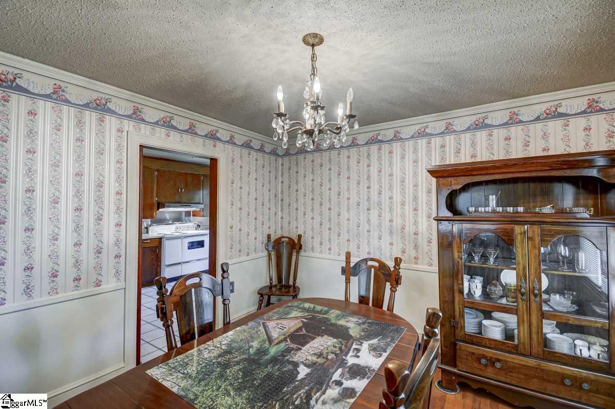 2436 Fews Bridge Road Greer, SC 29651 - Photo 14 of 36