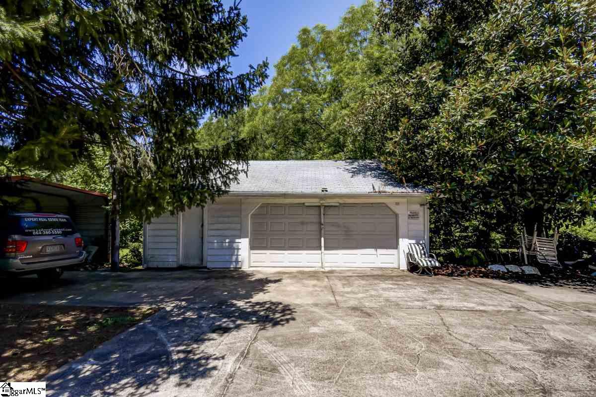 2436 Fews Bridge Road Greer, SC 29651 - Photo 32 of 36