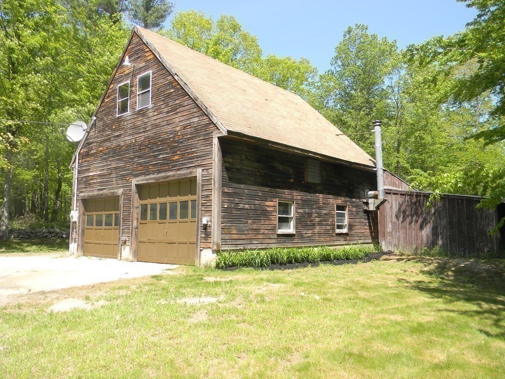165 Old Winchester Road Warwick, MA 01378 - Photo 30 of 41 Gallery Image 30