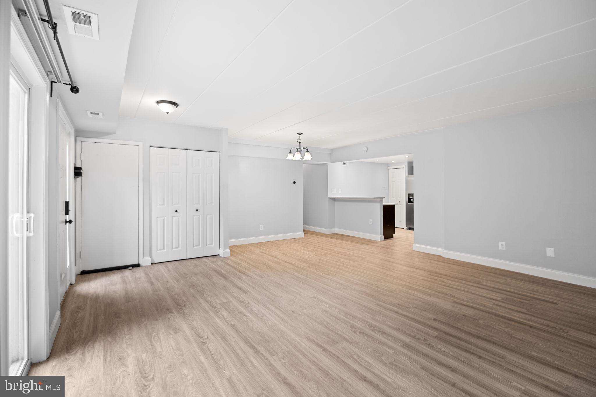 10520 Faulkner Ridge Circle, Unit 10 7 Columbia, MD 21044 - Photo 4 of 35