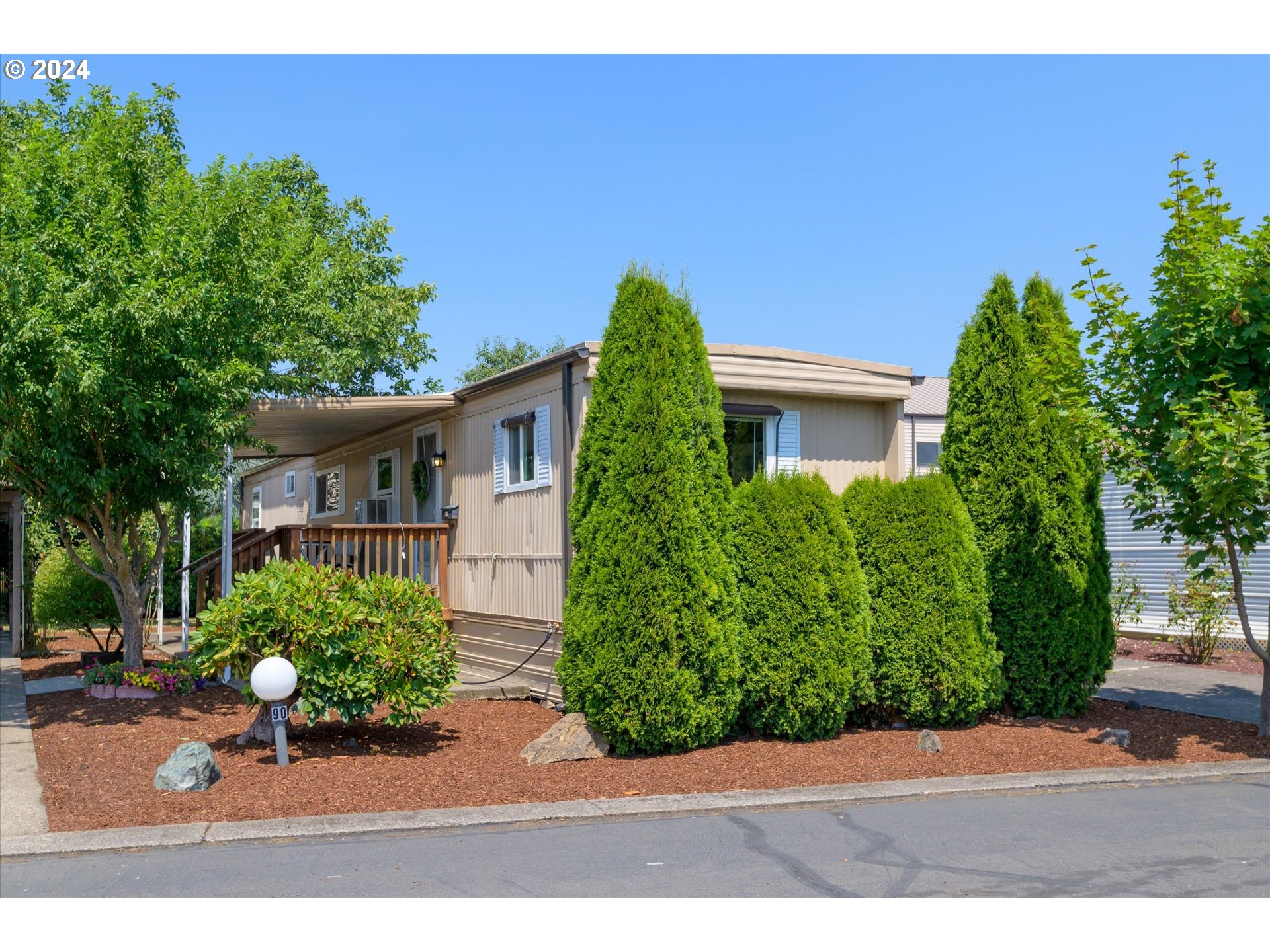 2150 Laura Street, Unit 90 Springfield, OR 97477 - Photo 1 of 18 front view of a house