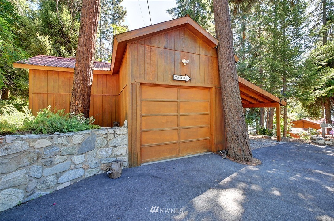 11432 South Lakeshore Road Chelan, WA 98816 - Photo 22 of 25 Gallery Image 22