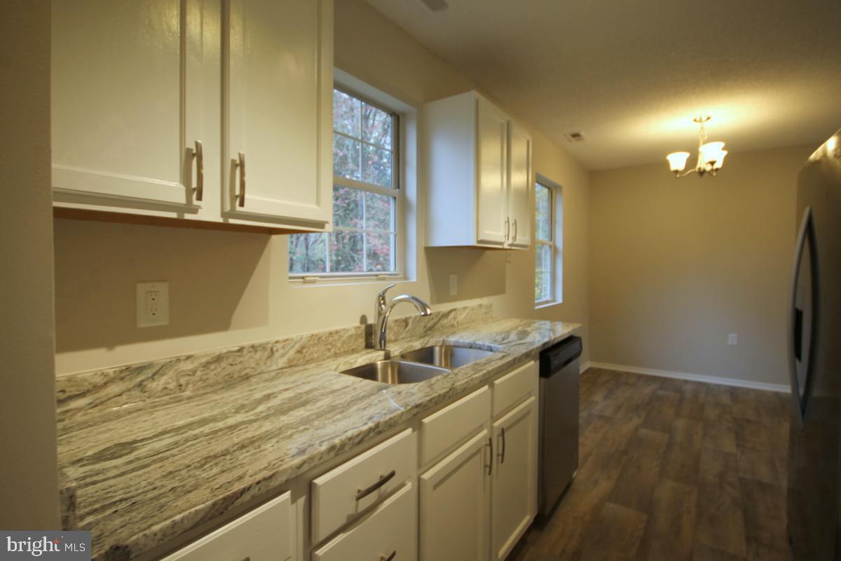 253 Will Johnson Road Louisa, VA 23093 - Photo 5 of 25