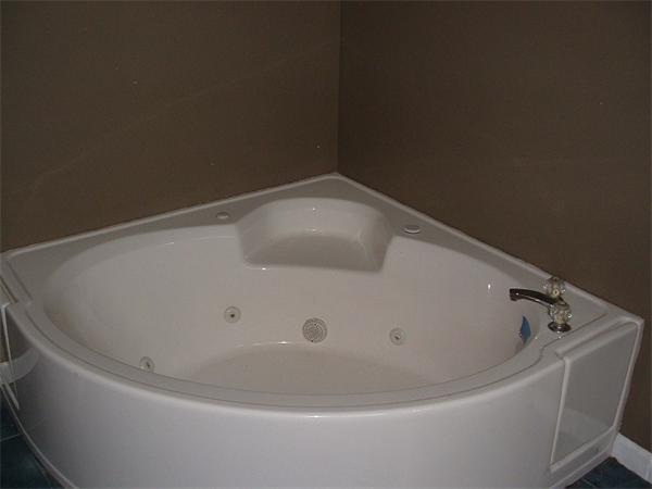 43 Woronoco Road Blandford, MA 01008 - Photo 4 of 10 Gallery Image 4