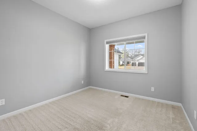 $375,000 | 811 Morrison Avenue Northwest, Annandale, MN 55302