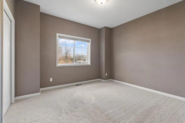 $375,000 | 811 Morrison Avenue Northwest, Annandale, MN 55302