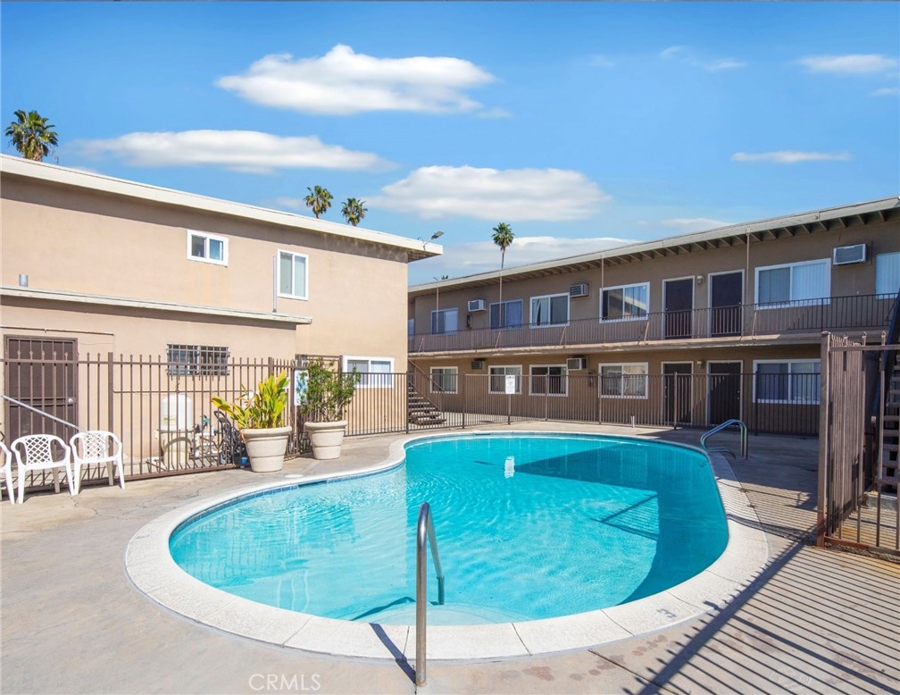 2032 West Linden Street Riverside, CA 92507 - Photo 11 of 66