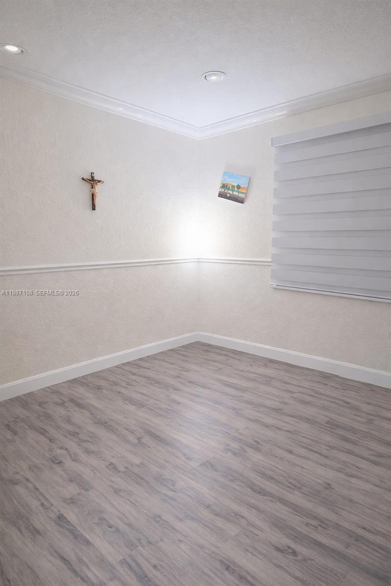 4128 Southwest 156th Court Miami, FL 33185 - Photo 14 of 22 Photo 15