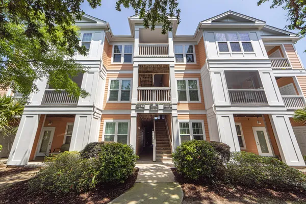 $1,975 | 1113 Rosewood Lane, Mount Pleasant, SC 29464