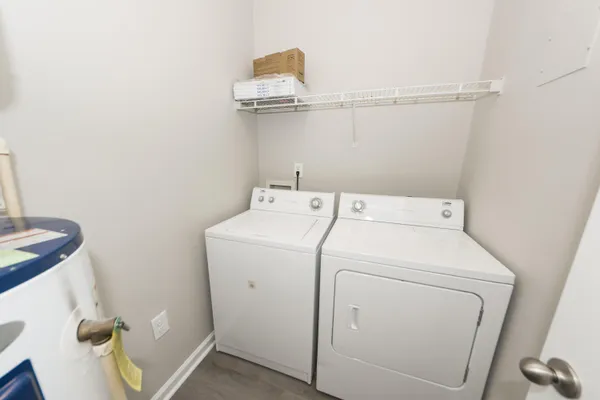 $1,975 | 1113 Rosewood Lane, Mount Pleasant, SC 29464