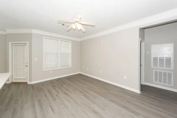 $1,975 | 1113 Rosewood Lane, Mount Pleasant, SC 29464