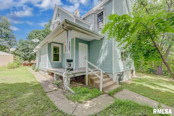 $105,000 | 1103 West Nebraska Avenue, Peoria, IL 61604