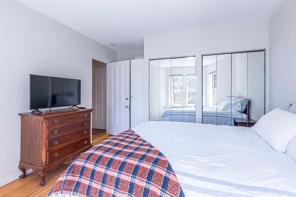 $3,900 | 993 Memorial Drive, Unit 201, Cambridge, MA 02138