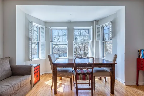 $3,900 | 993 Memorial Drive, Unit 201, Cambridge, MA 02138