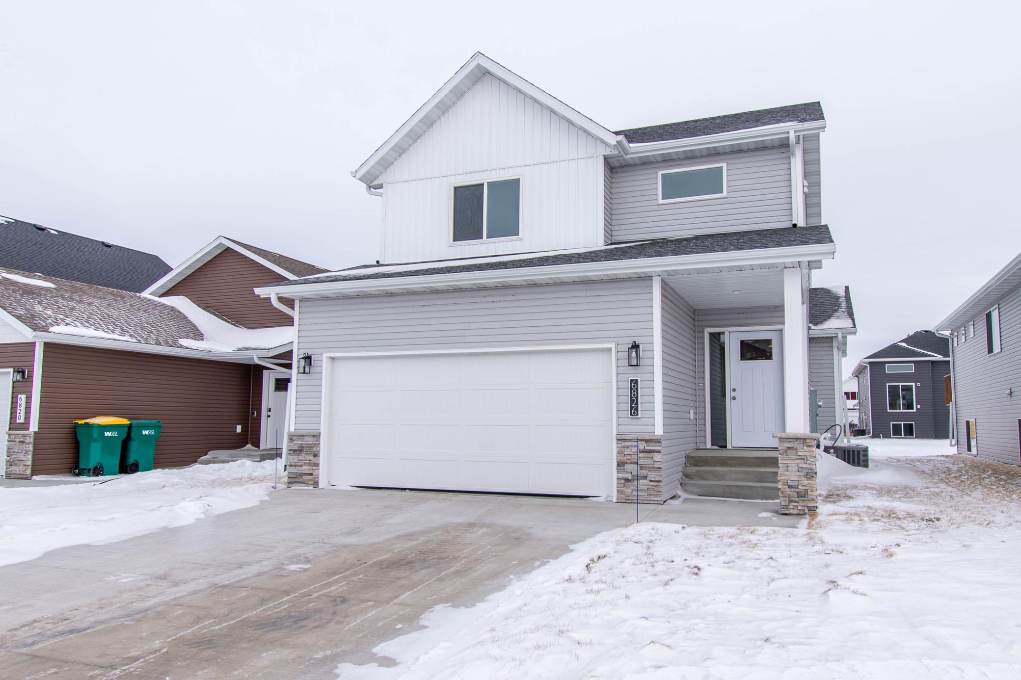 6826 Thomas Street Horace, ND 58047 - Photo 3 of 48