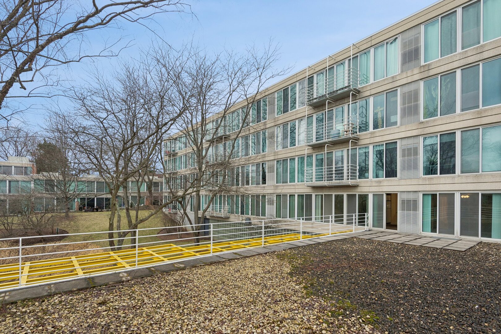 2555 Gross Point Road, Unit 101 Evanston, IL 60201 - Photo 13 of 23 a view of pool with outdoor space